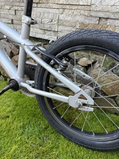 Bicicleta infantil - miniatura 6