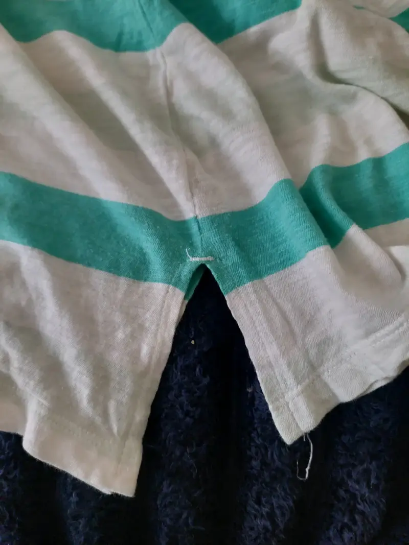 Polera sin mangas a rayas Gap para mujer - 5