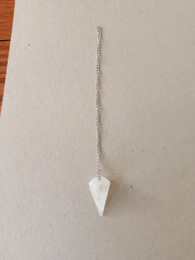 Péndulo sin uso de cuarzo cristal - miniatura 2