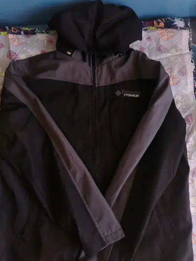 Cortaviento Columbia Titanium - miniatura 1