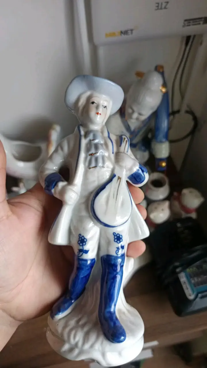 Figura de porcelana decorativa estilo vintage - 2