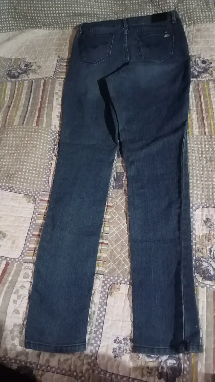 Jeans azul oscuro para mujer en buen estado - 4