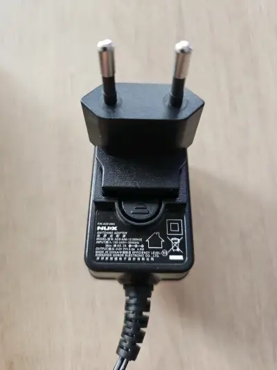Pedalera de guitarra NUX MG-300 con pedal - miniatura 4