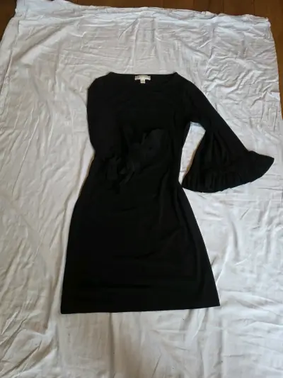 Vestido negro Michael Kors con mangas acampanadas - miniatura 1