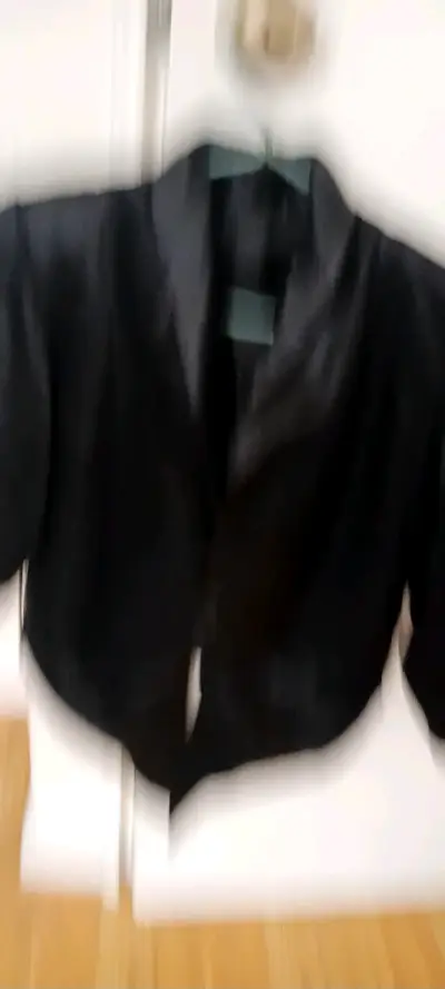 Chaqueta corta negra elegante para niño talla 4-6 - miniatura 1