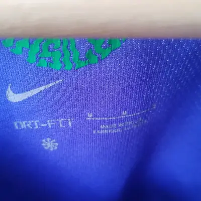 Camiseta de fútbol Brasil azul Nike - miniatura 5