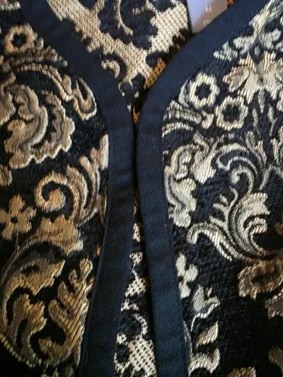 Chaqueta Negro y Dorado Old Navy - miniatura 3