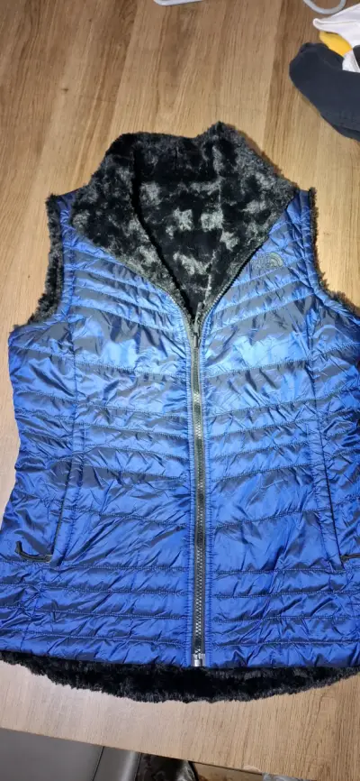 Chaqueta reversible azul The North Face para mujer - miniatura 1