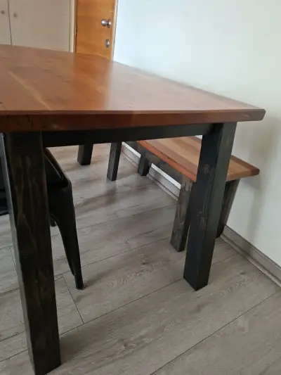 Mesa de comedor de madera nativa - miniatura 5