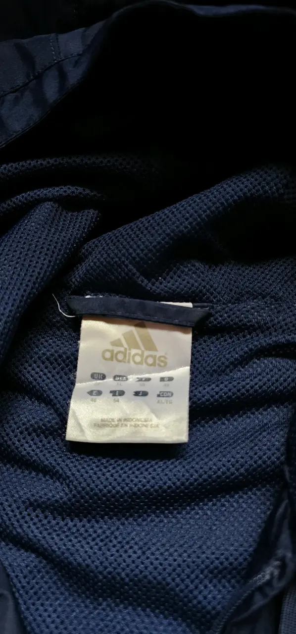 Chaqueta deportiva azul Adidas con capucha - 2