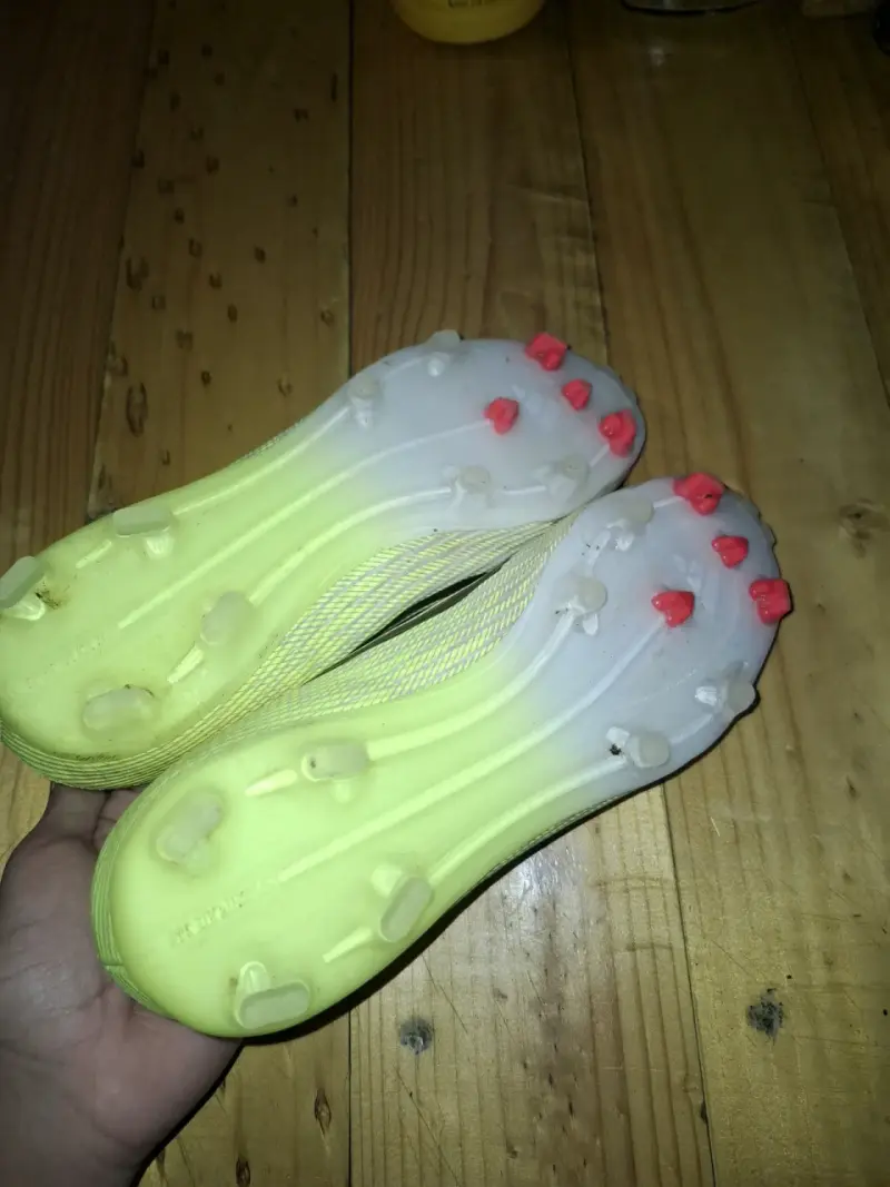 Botines Adidas F50 League Laceless (usadas) - 2