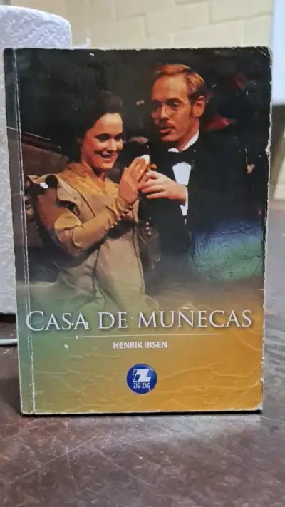 Libro Casa de Muñecas de Henrik Ibsen - miniatura 1
