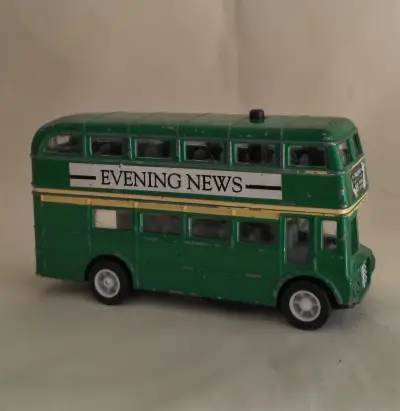 Bus de Metal Decorativo de Coleccion - miniatura 2