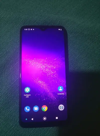 Smartphone Motorola One Macro en buen estado - miniatura 1