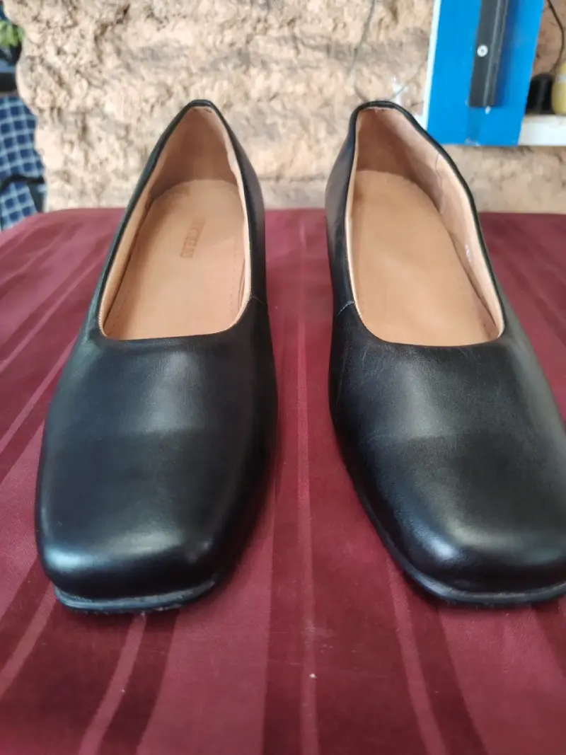 Zapatos de vestir negros para mujer