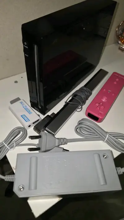 Consola Nintendo Wii con control y accesorios - miniatura 1