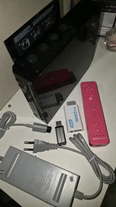 Consola Nintendo Wii con control y accesorios - miniatura 2
