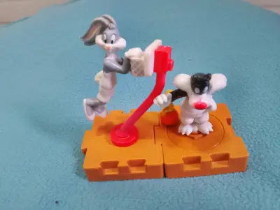 Figura de McDonald's space jam - miniatura 1