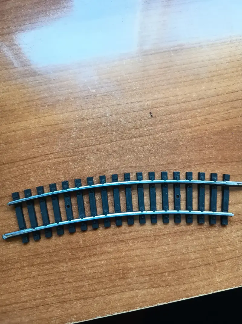 Set de vías de tren de juguete con interruptor - 2