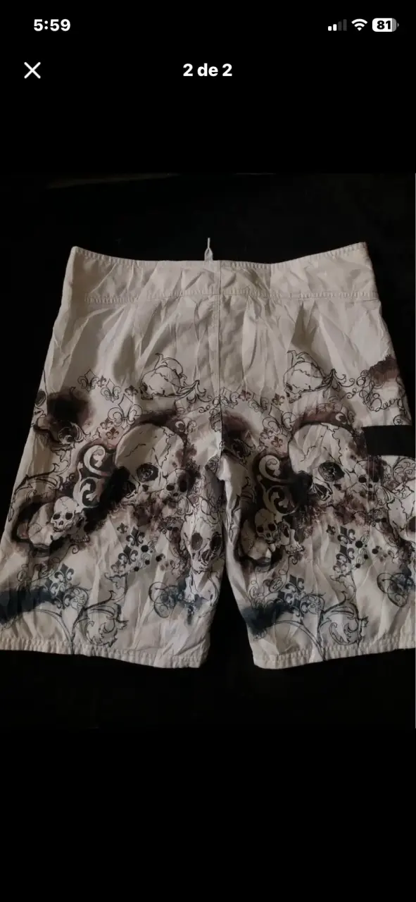 Shorts de playa con diseño de calaveras - 2