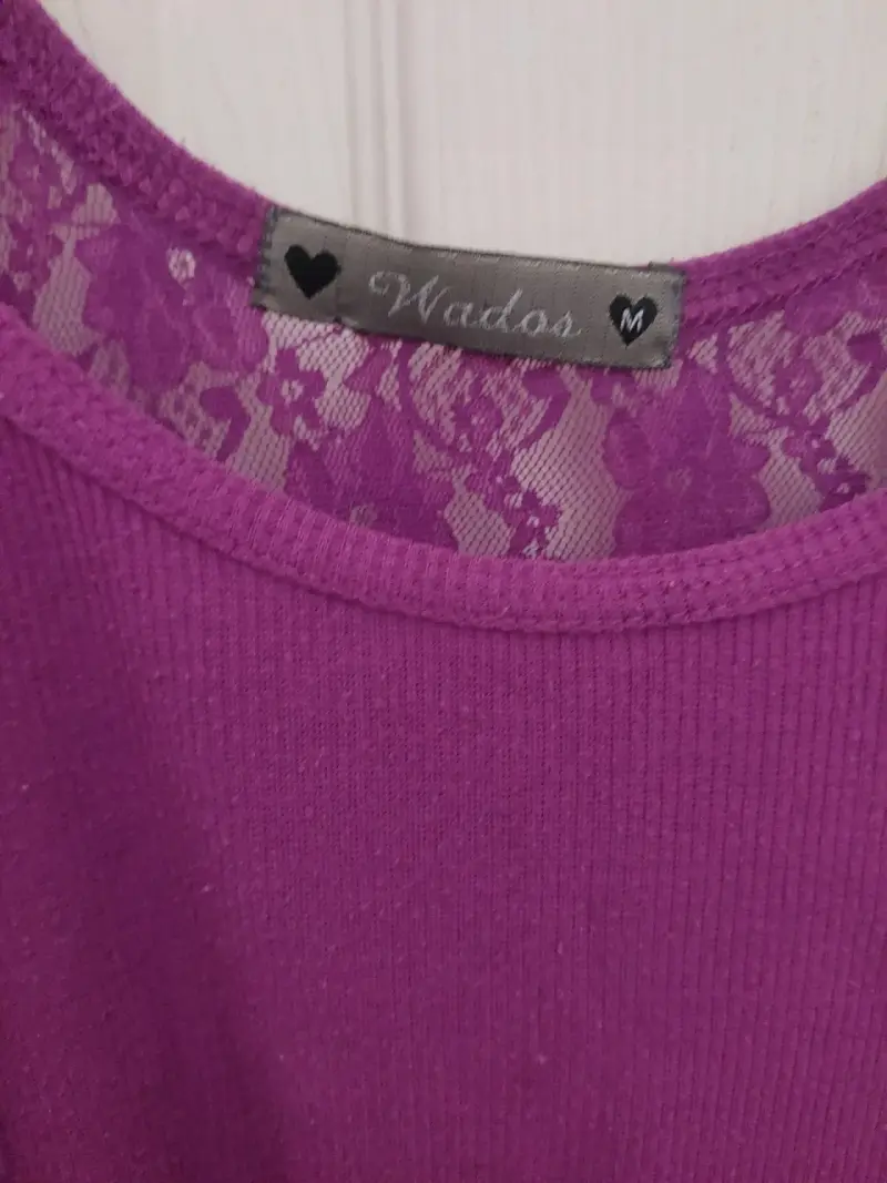 Blusa sin mangas morada con encaje Wados - 4