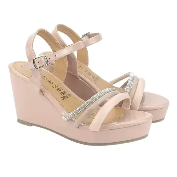 Sandalias de cuña rosadas con detalles brillantes