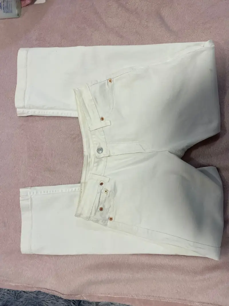 Jeans blancos Levi's clásicos - 2