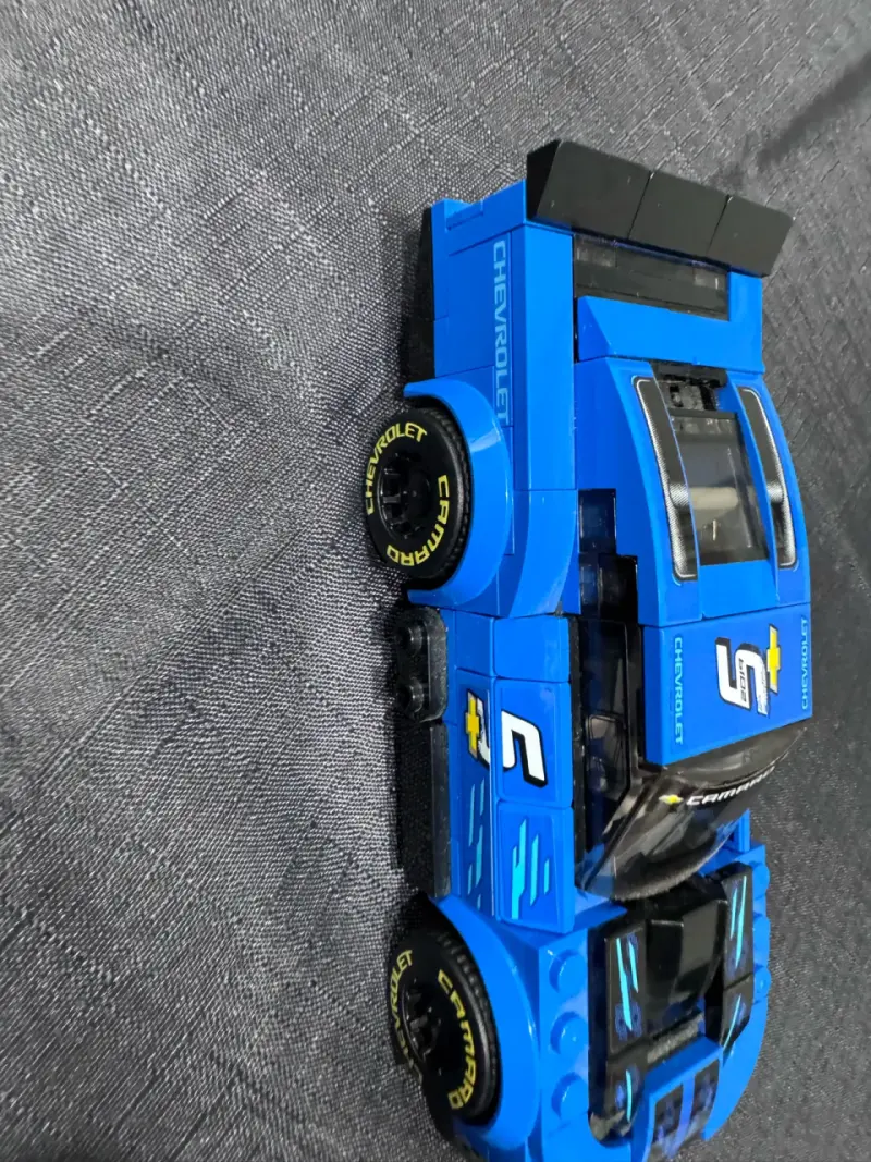 Auto de juguete Chevrolet Camaro azul lego - 2