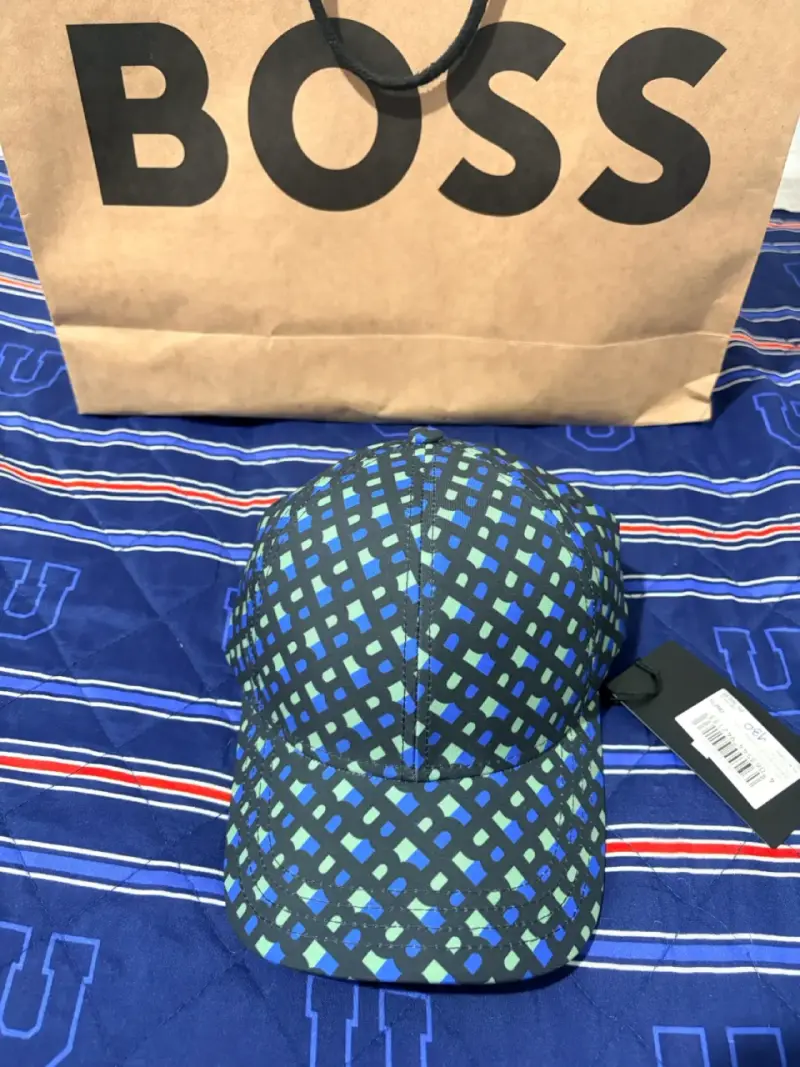 Gorra estampada Boss azul y verde - 1