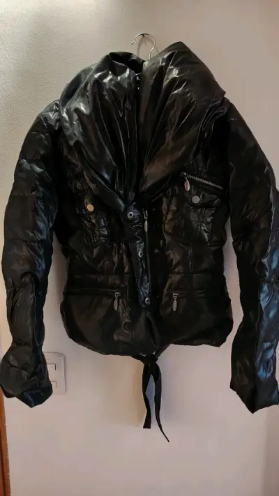 Chaqueta parca negra Lineatre para mujer - miniatura 1