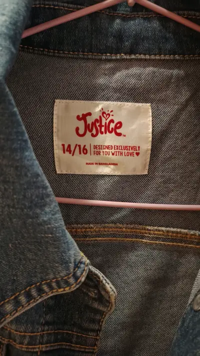 Chaqueta de mezclilla para niña Justice con parches - miniatura 3