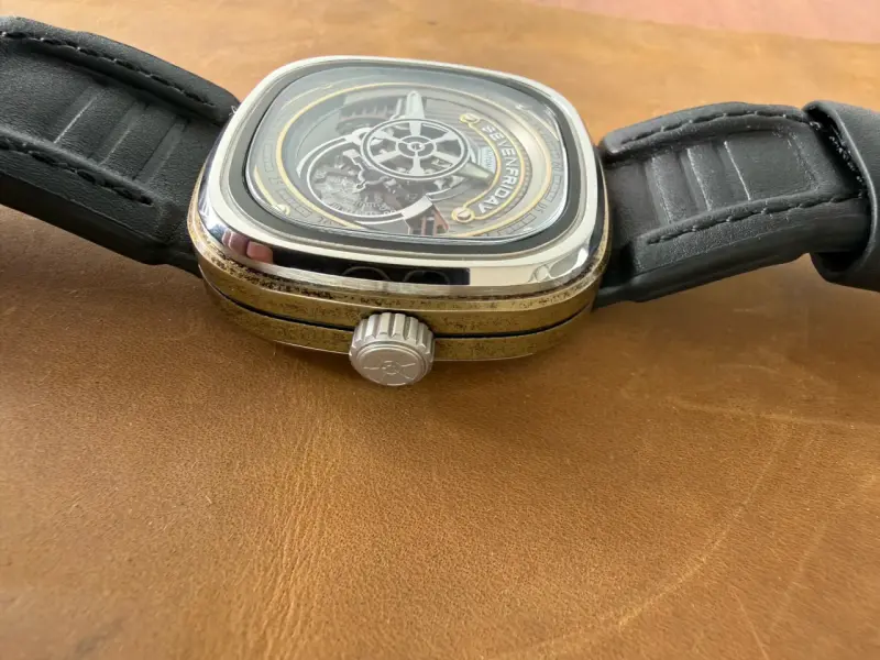 Reloj automático SevenFriday con correa de cuero - 3