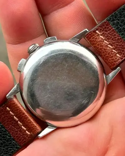 Reloj Omega vintage cronógrafo de cuero - miniatura 2
