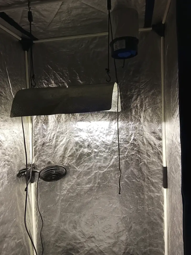 Carpa de cultivo interior con accesorios EcoPro - 3