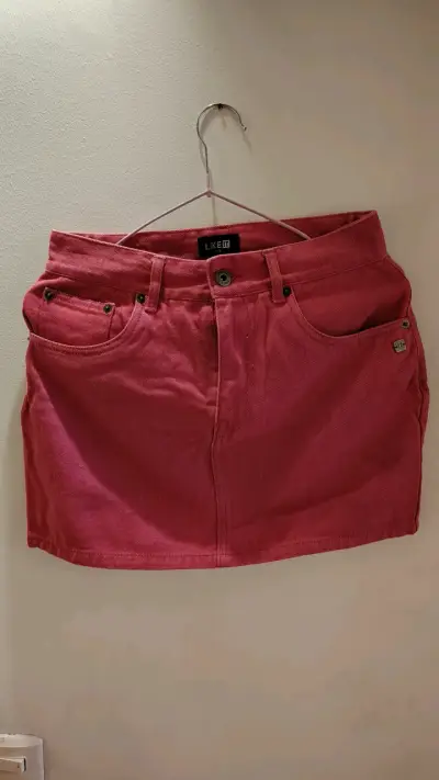 Falda de mezclilla fucsia Like It talla 14 - miniatura 1