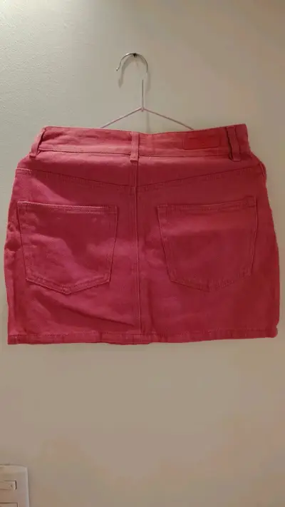 Falda de mezclilla fucsia Like It talla 14 - miniatura 2