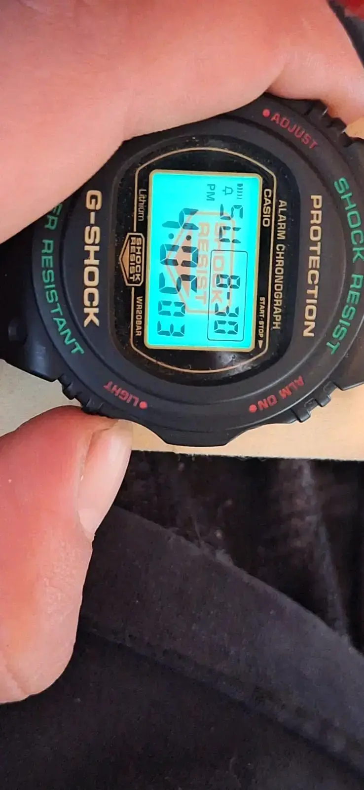 Reloj Casio G-Shock Negro Resistente - 5