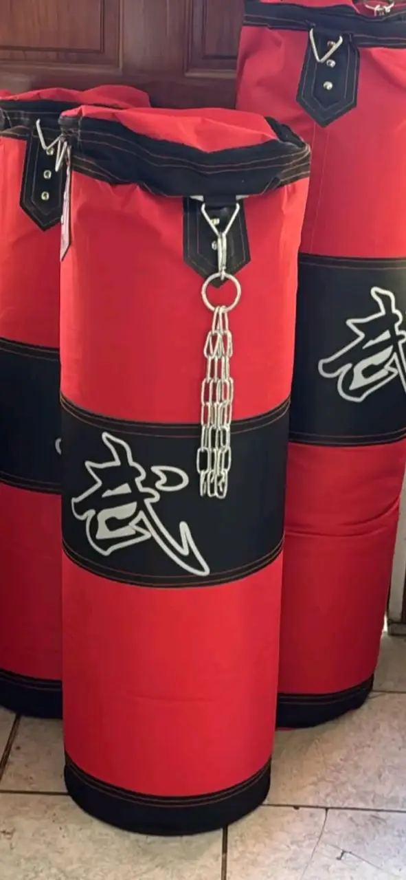 Saco de Boxeo Rojo con Cadena 1.2m - 3