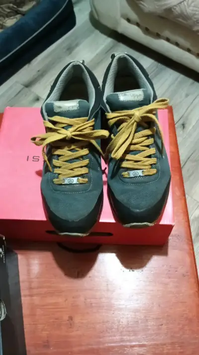 Zapatillas de senderismo verde con suela Vibram - miniatura 2