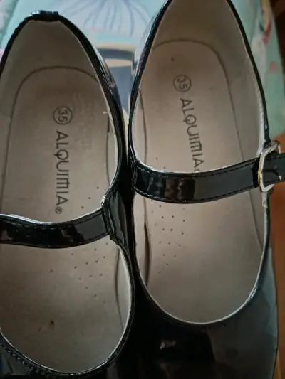 Zapatos de charol negro Alquimia talla 35 - miniatura 1