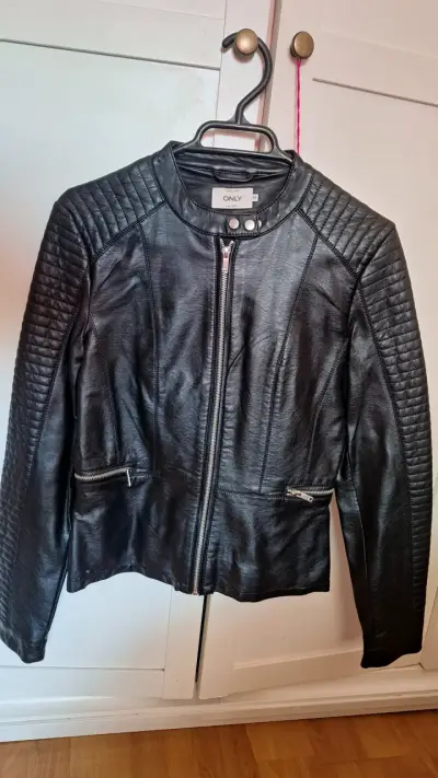 Chaqueta ecocuero negra para mujer Only - miniatura 1