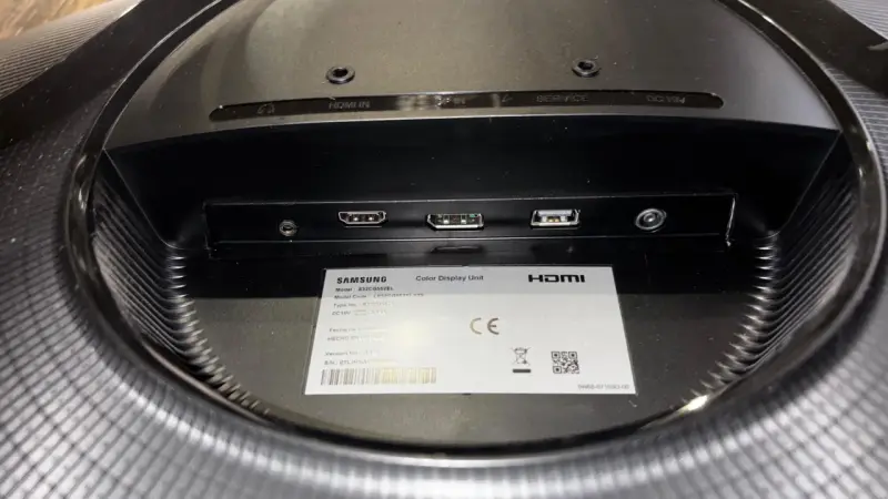 Monitor 32“ Samsung Odyssey G5 Curvo (2560 x 1440) - 2