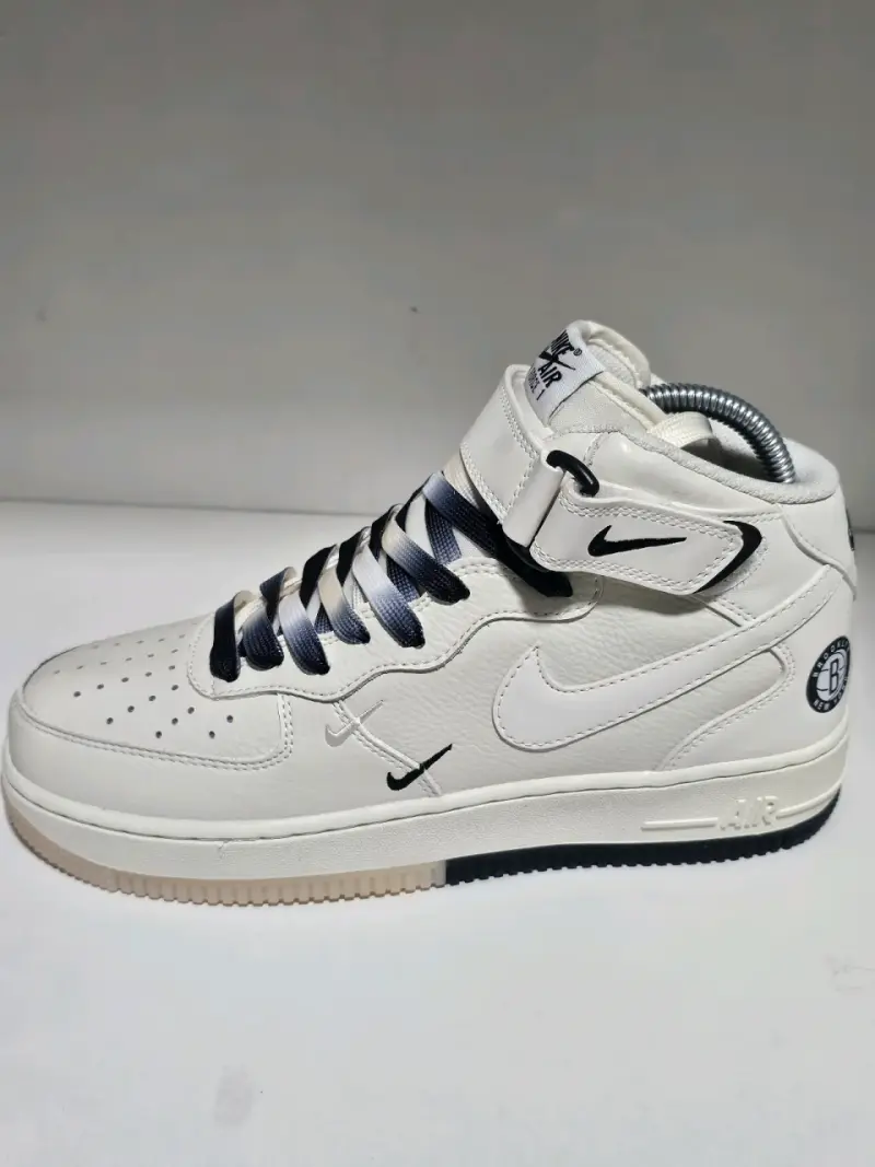 Zapatillas Nike Air Force 1 Mid Blancas - 2