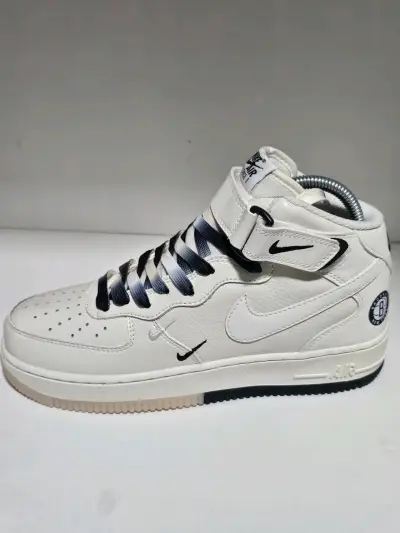 Zapatillas Nike Air Force 1 Mid Blancas - miniatura 2