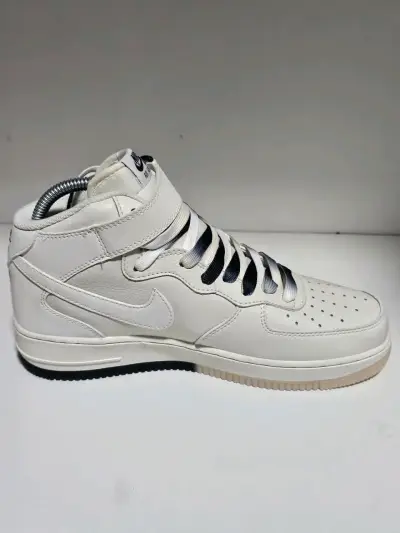 Zapatillas Nike Air Force 1 Mid Blancas - miniatura 5