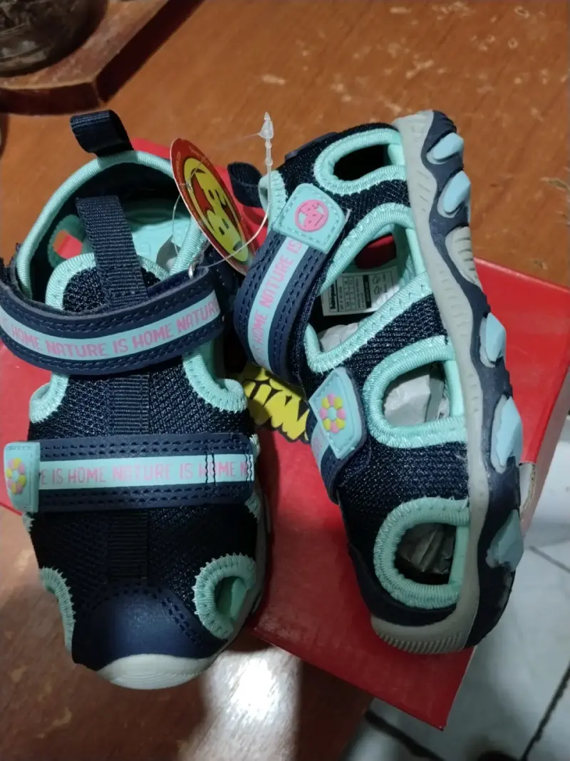 Sandalias para niños Bubble Gummers azul y verde - 3
