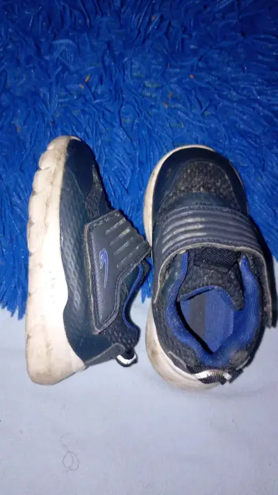 Zapatillas deportivas infantiles azul oscuro - miniatura 2