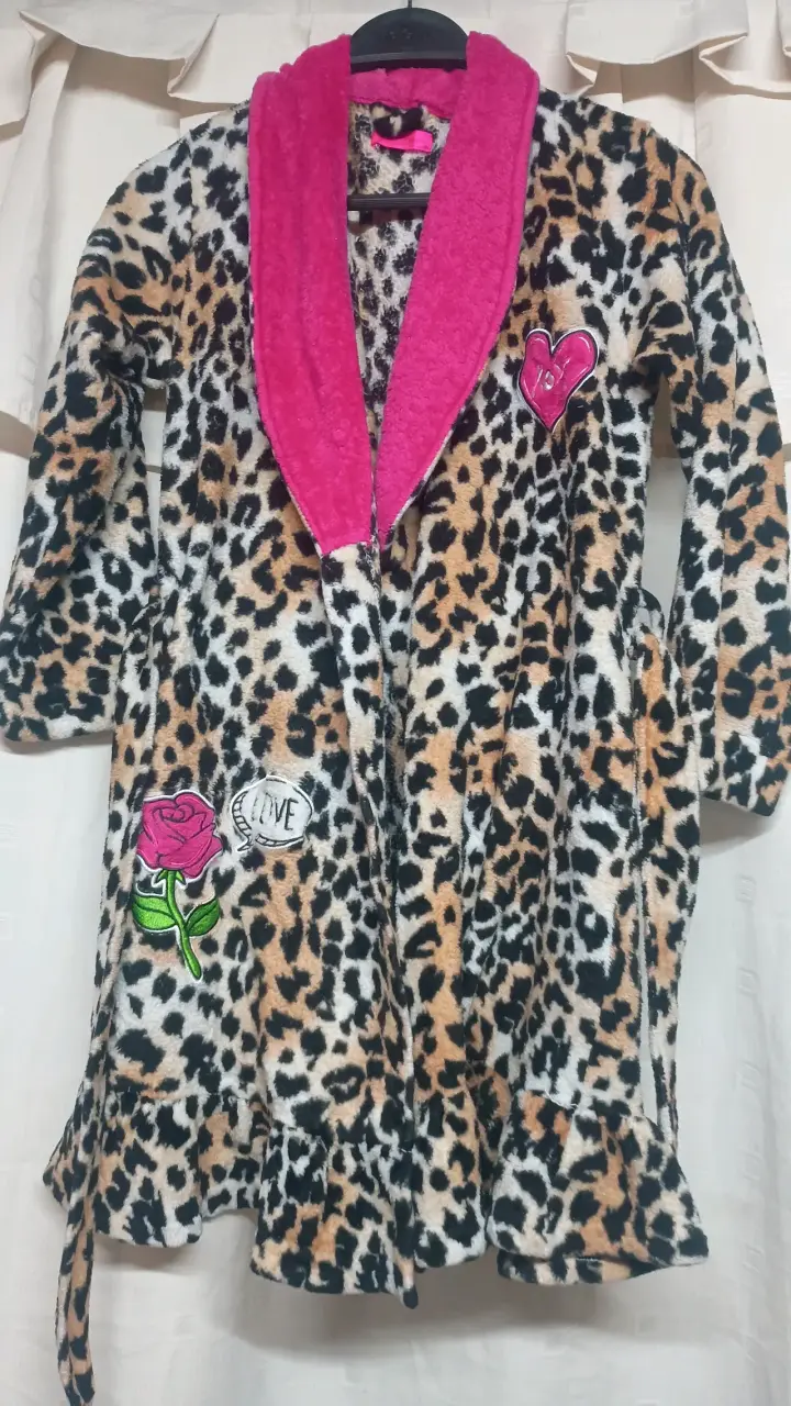 Bata de baño infantil con diseño animal print - 1