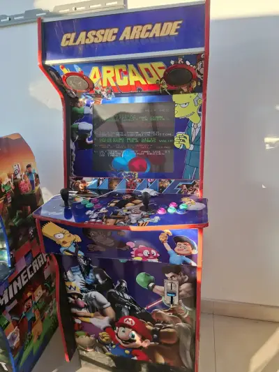 Máquina Arcade Clásica con Juegos Retro - miniatura 2