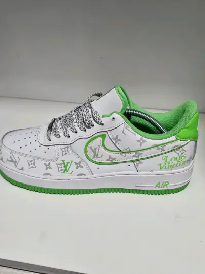 Zapatillas Air Force 1 Louis Vuitton. - miniatura 2